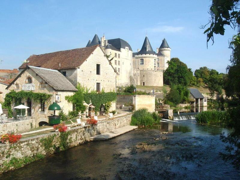 Les Halles Chambre D'Hotes Verteuil-sur-Charente ภายนอก รูปภาพ